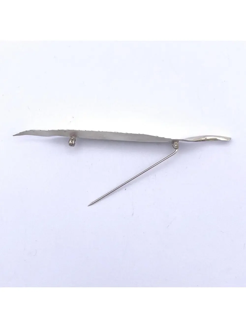 Vintage STUART NYE Sterling Silver Feather Brooch.